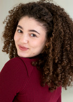 Ava Greenberg 2025 Headshots-14