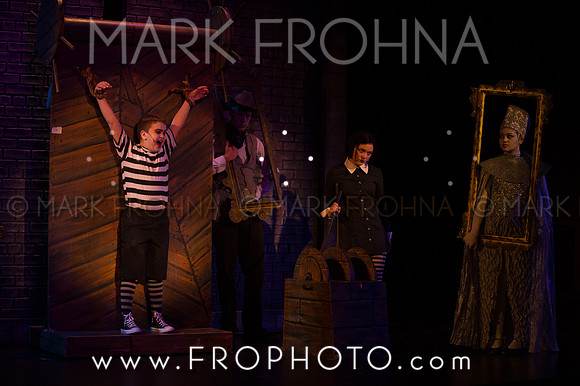 Addams Family Night 1-148