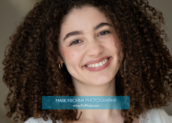 Ava Greenberg 2025 Headshots-43