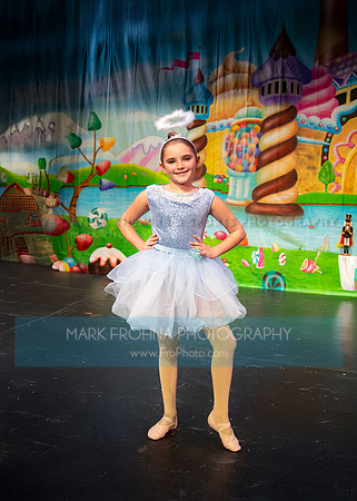 KADS Nutcracker 2025 Portraits On Stage-35