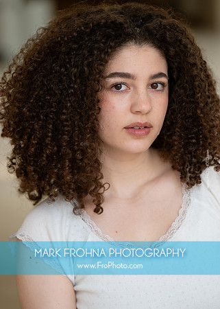 Ava Greenberg 2025 Headshots-55