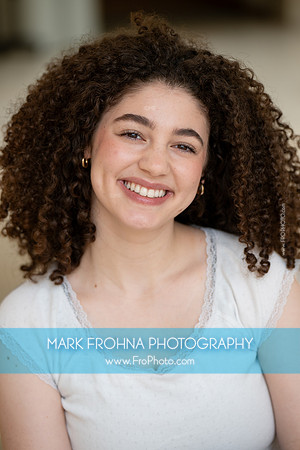 Ava Greenberg 2025 Headshots-54