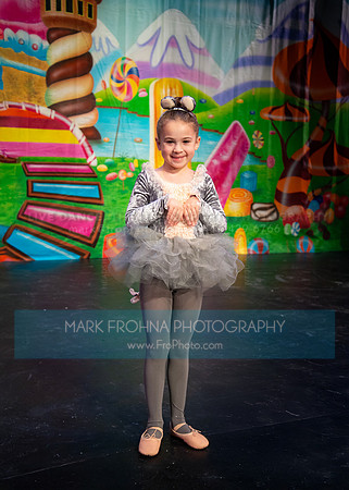 KADS Nutcracker 2025 Portraits On Stage-30