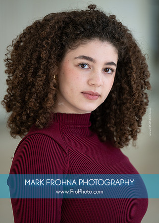 Ava Greenberg 2025 Headshots-19