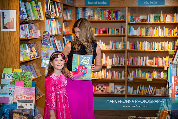 SWD Daphne Book Launch MKE-10