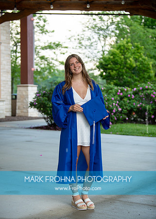 BC DeRosa Friends Graduation Portraits-7
