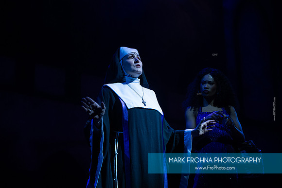Skylight Sister Act Janet-15
