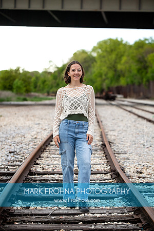 Fro Senior Models Three Bridges 2025 Katelyn-49
