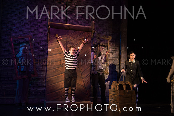 Addams Family Night 1-176