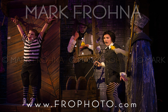 Addams Family Night 1-165