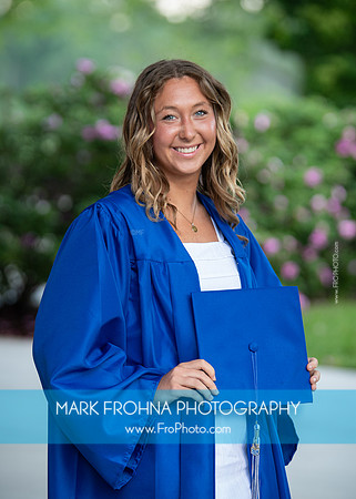 BC DeRosa Friends Graduation Portraits-13
