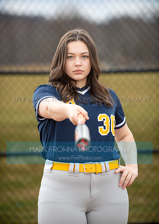 BA Teams Softball Seniors 2024-17