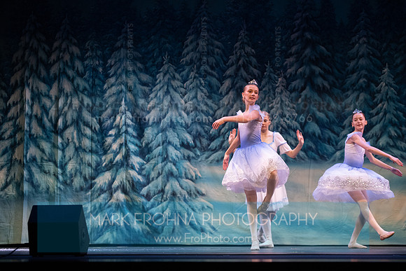 KADS Nutcracker 2024 Sophia-85