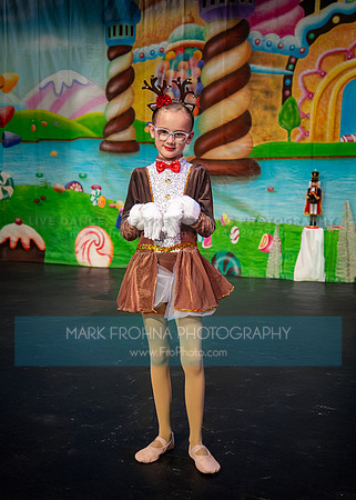 KADS Nutcracker 2025 Portraits On Stage-8