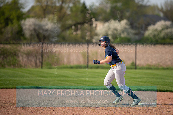 BA Softball Senior Night 2023-181