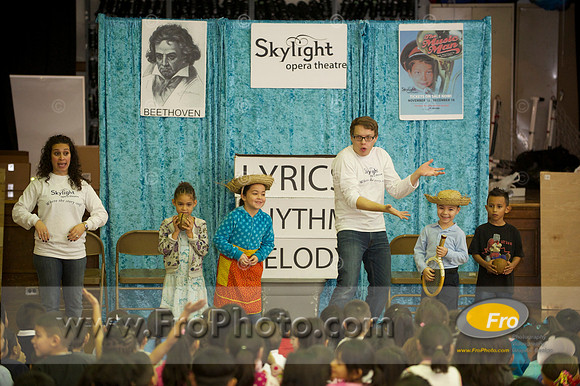 Skylight Standard Songbook 053